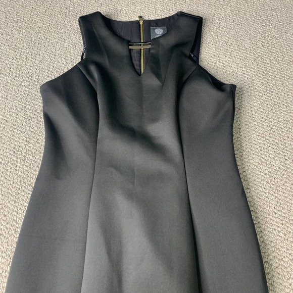 Vince Camuto‎ Womens Dress Size 4 Black Sleeveless Keyhole Neck Lined Sheath NWT - Picture 2 of 11